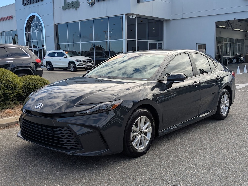 Used 2025 Toyota Camry LE LE