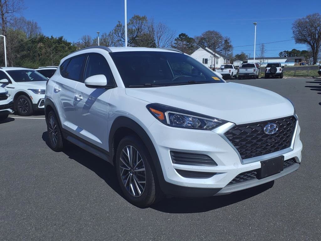2020 Hyundai Tucson SEL photo 3