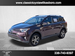 2016 Toyota RAV4 XLE FWD  XLE