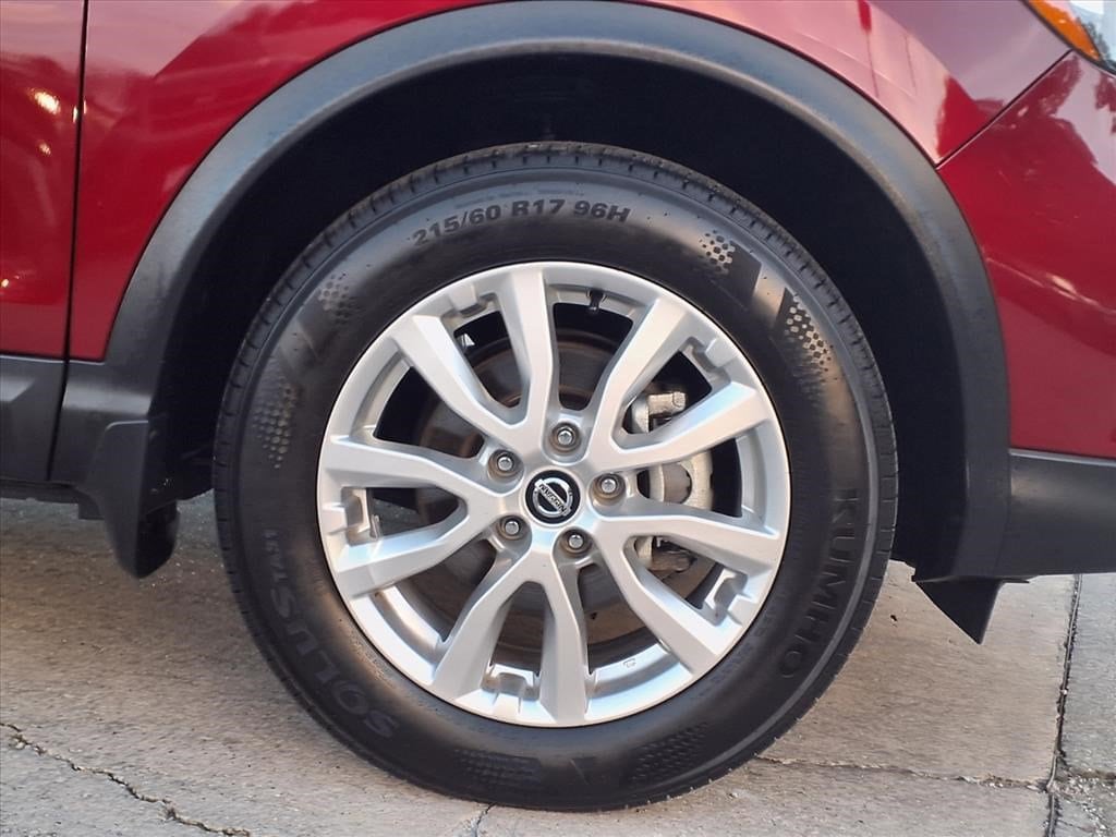 Used 2021 Nissan Rogue Sport SV FWD SV