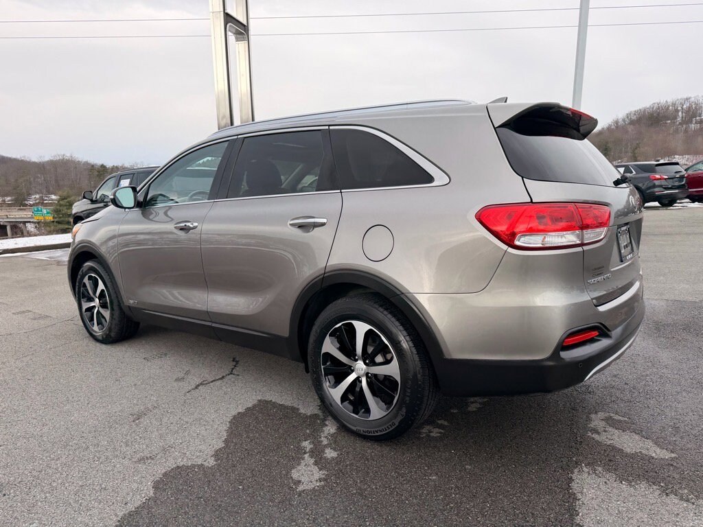 Used 2018 Kia Sorento EX EX AWD