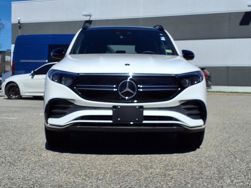 2023 Mercedes Benz EQB 350 4MATIC photo 3