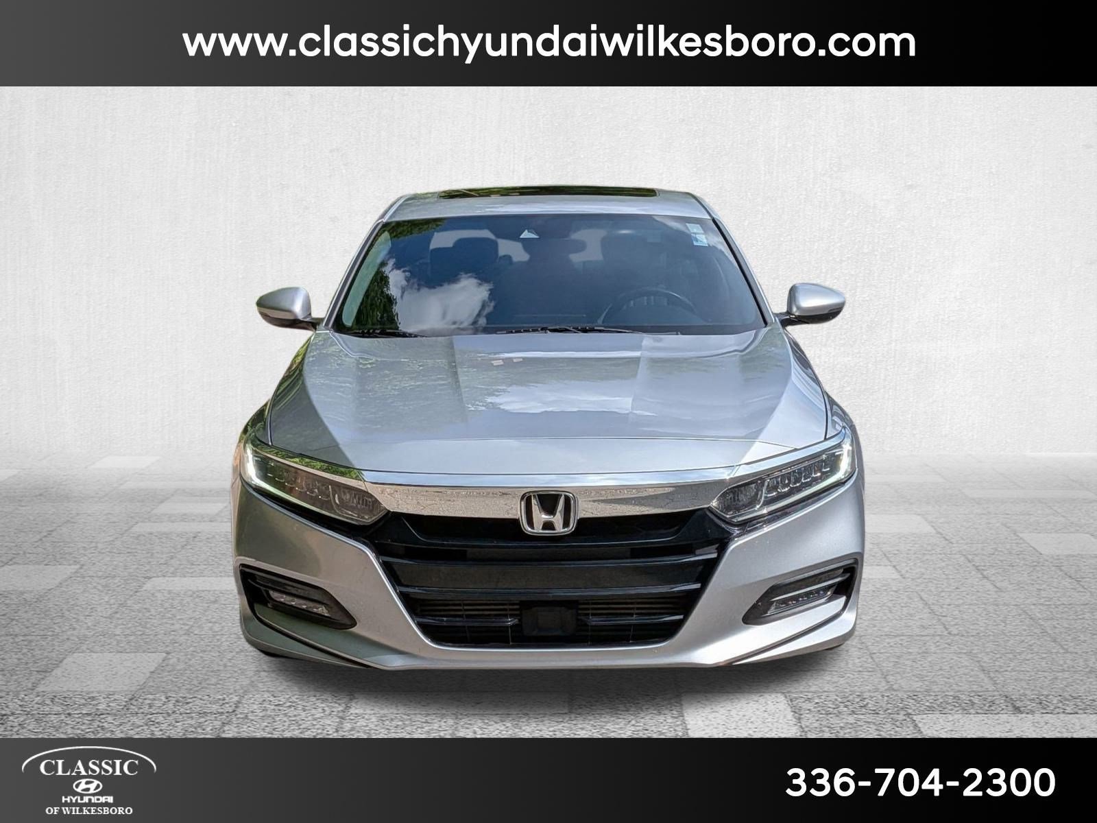 2019 Honda Accord EX-L 1.5T photo 2