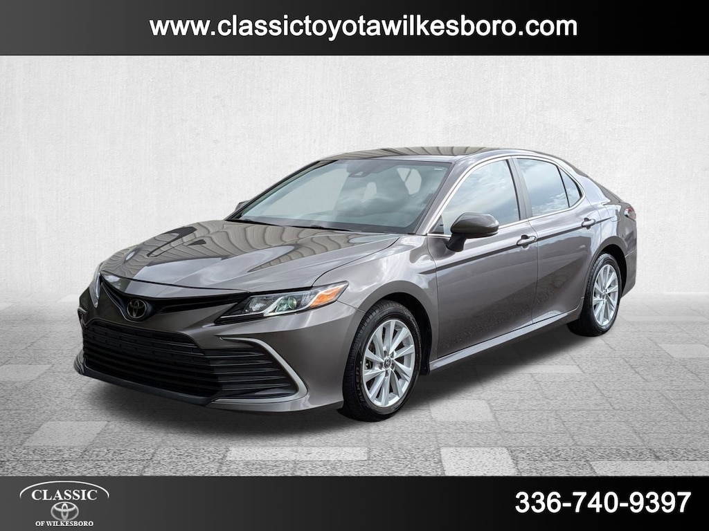Used 2023 Toyota Camry LE LE Auto