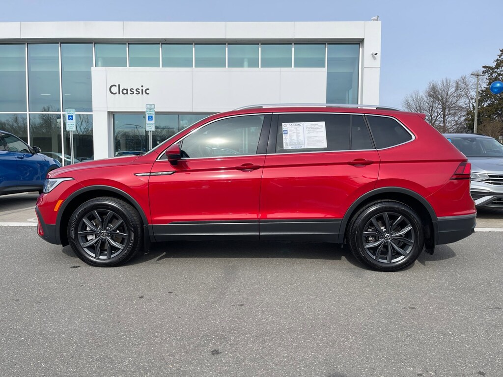 Certified 2024 Volkswagen Tiguan SE 2.0T SE 4MOTION