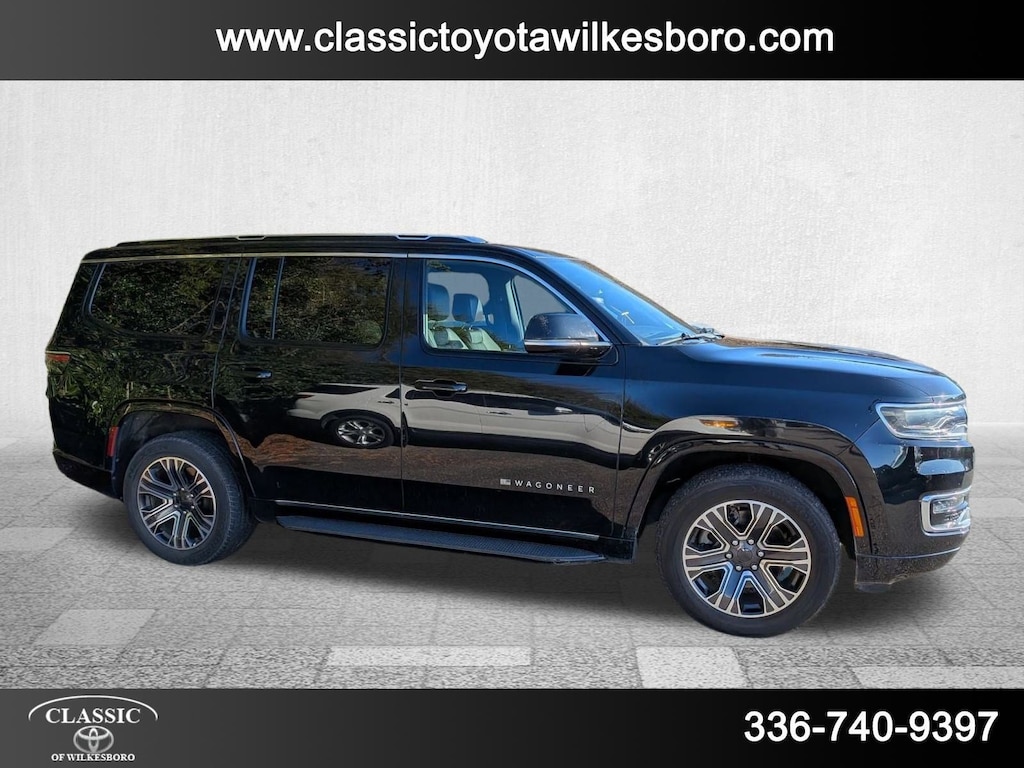 Used 2023 Jeep Wagoneer Series II Series II 4x4