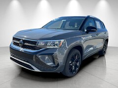 2024 Volkswagen Taos SE SE 4MOTION