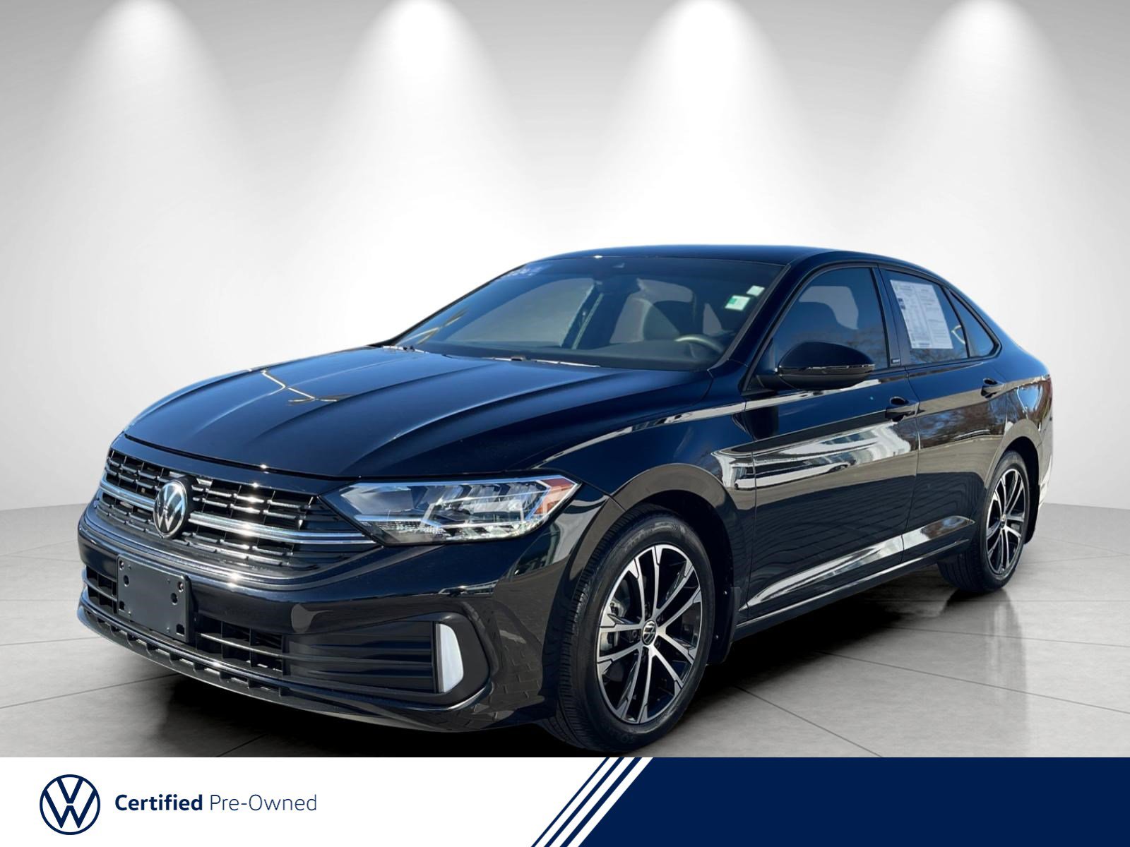 2024 Volkswagen Jetta Sport's photo