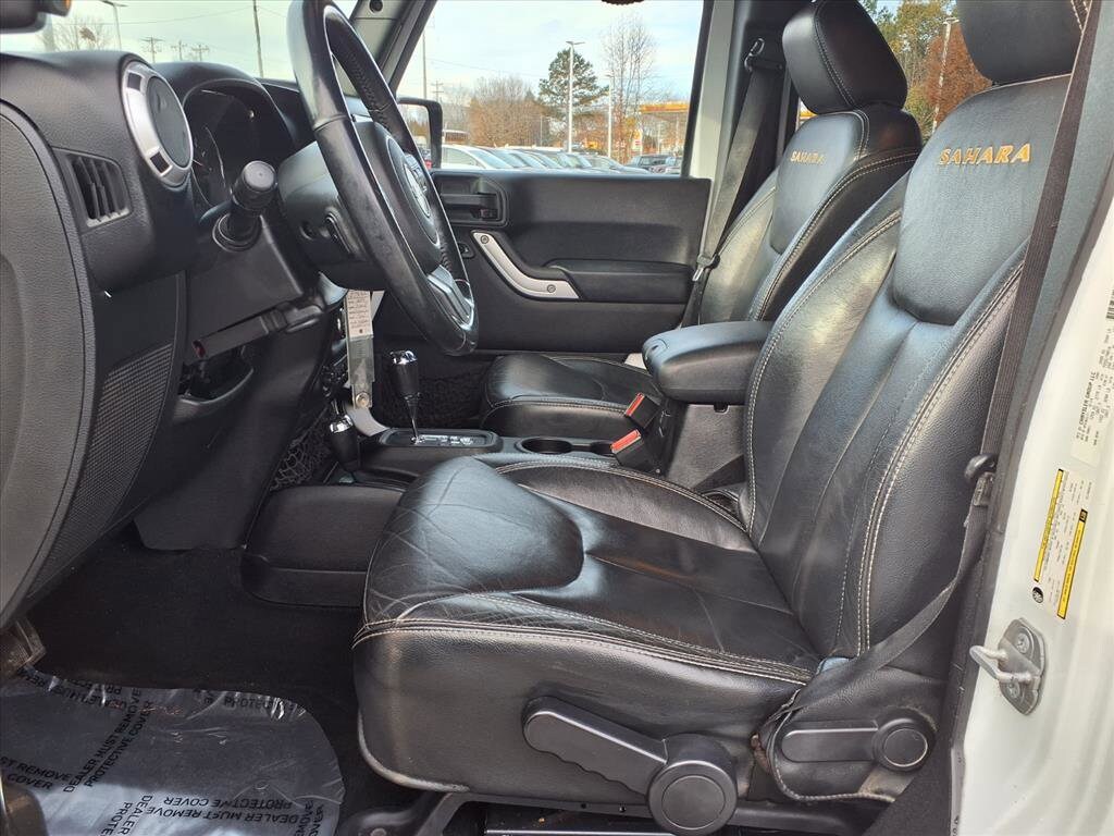 Used 2014 Jeep Wrangler Unlimited Sahara 4WD Sahara