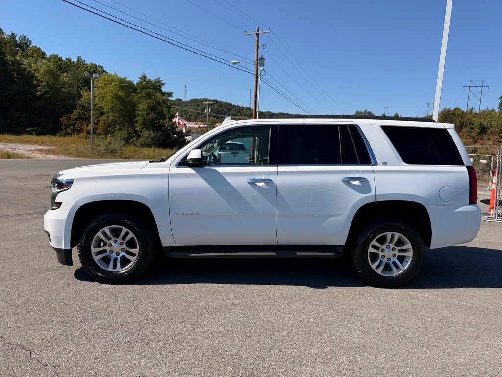 2020 Chevrolet Tahoe LT photo 2
