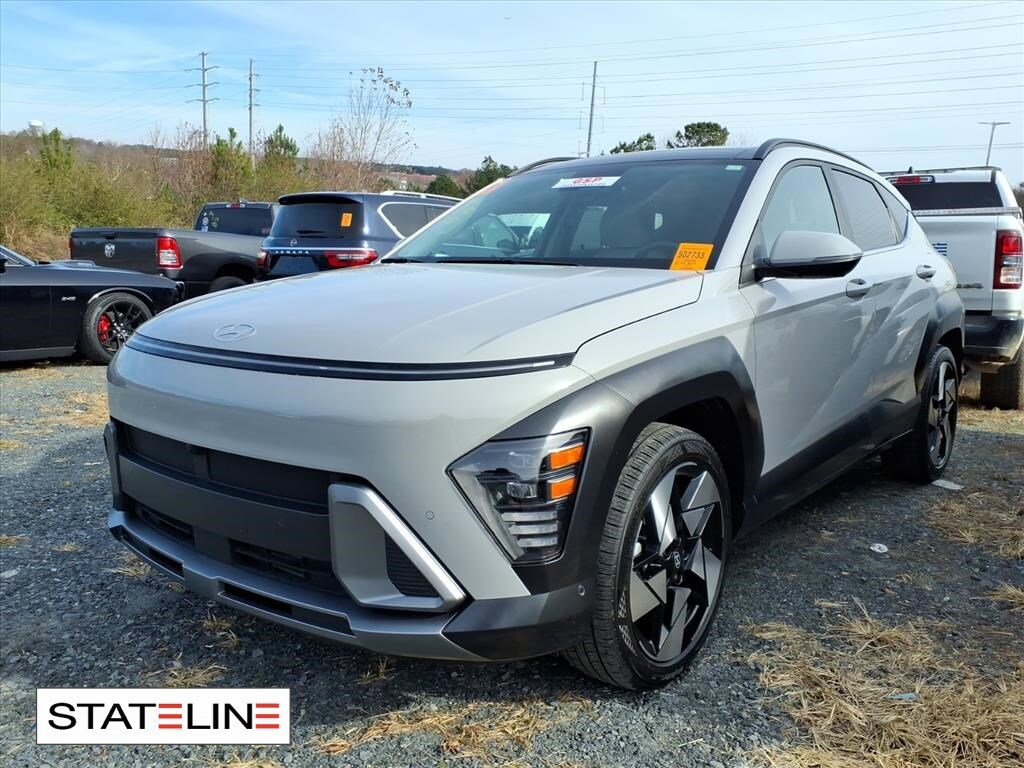 Used 2024 Hyundai Kona Limited Limited FWD
