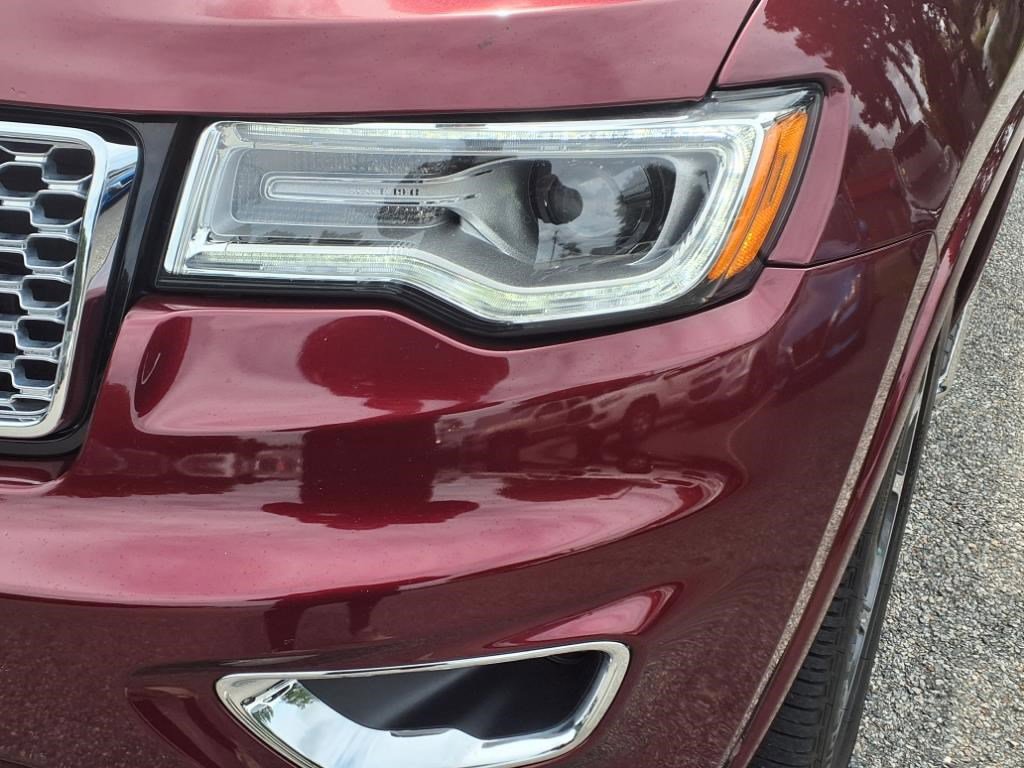 2020 Jeep Grand Cherokee Overland photo 4