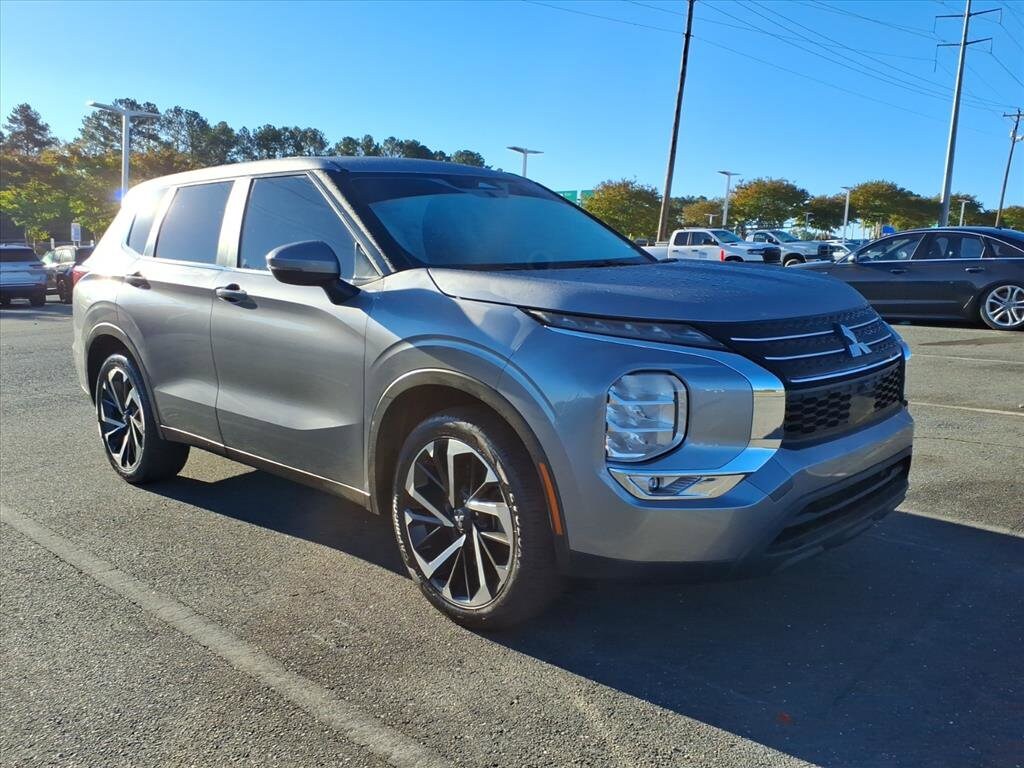 Used 2023 Mitsubishi Outlander