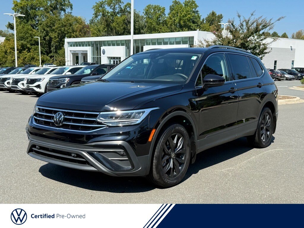 Certified 2024 Volkswagen Tiguan SE 2.0T SE FWD