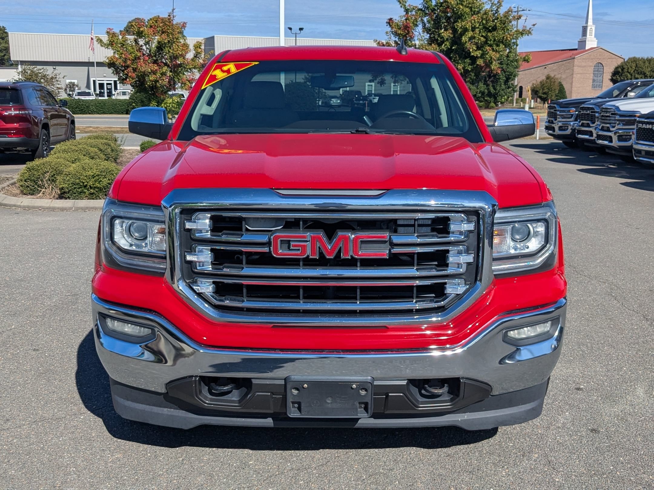 2017 Gmc Sierra 1500 SLT photo 2