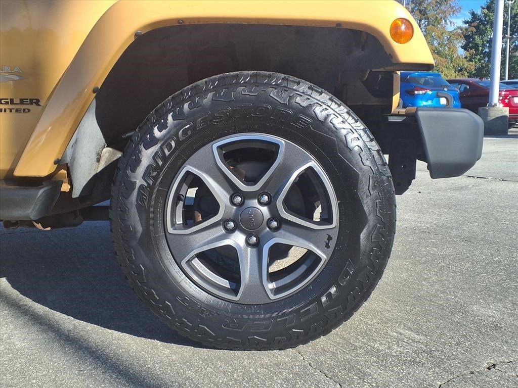 Used 2013 Jeep Wrangler Unlimited Sahara 4WD Sahara