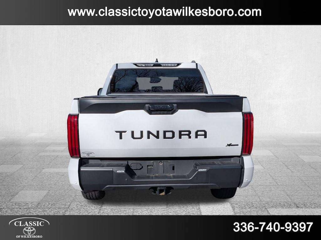 Used 2024 Toyota Tundra 2WD SR5 SR5 CrewMax 5.5 Bed