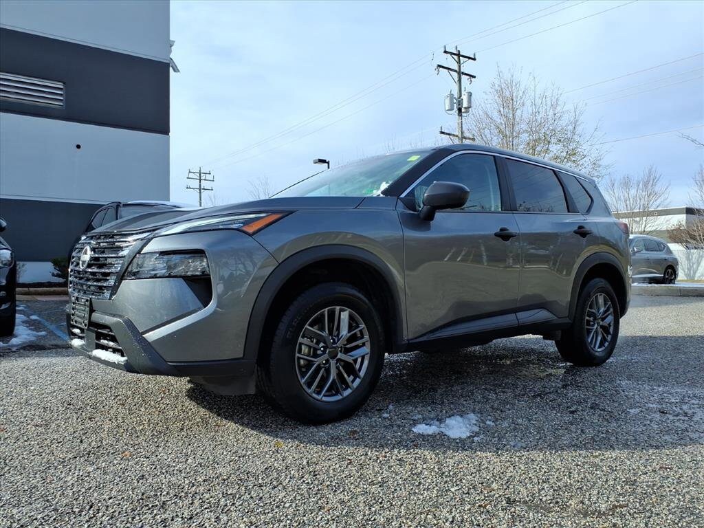 Used 2024 Nissan Rogue S AWD S