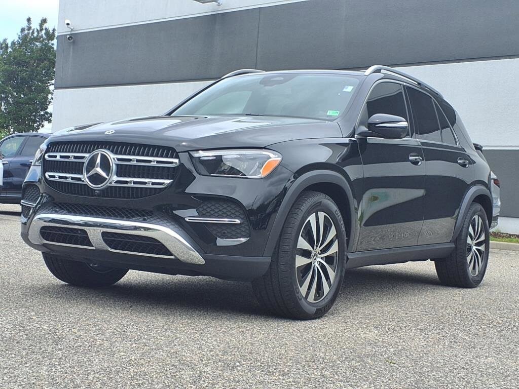 2025 Mercedes Benz GLE 350 4MATIC photo 4