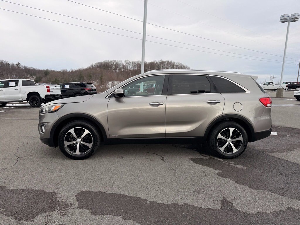 Used 2018 Kia Sorento EX EX AWD