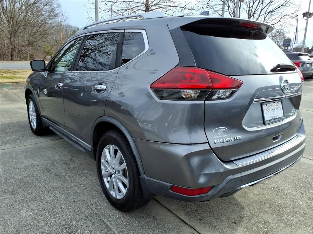 Used 2018 Nissan Rogue SV AWD SV