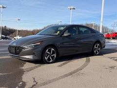 2023 Hyundai Elantra SEL SEL IVT