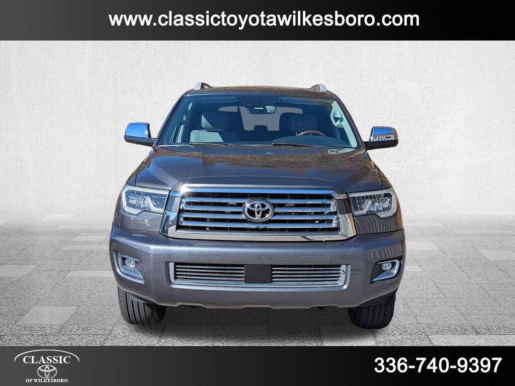 Used 2021 Toyota Sequoia Platinum Platinum RWD