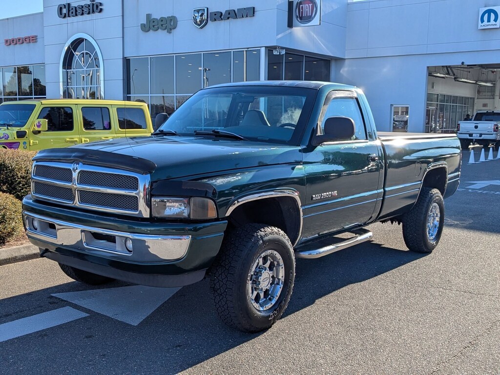 Used 1999 Dodge Ram 2500 Reg Cab 135 WB HD 4WD