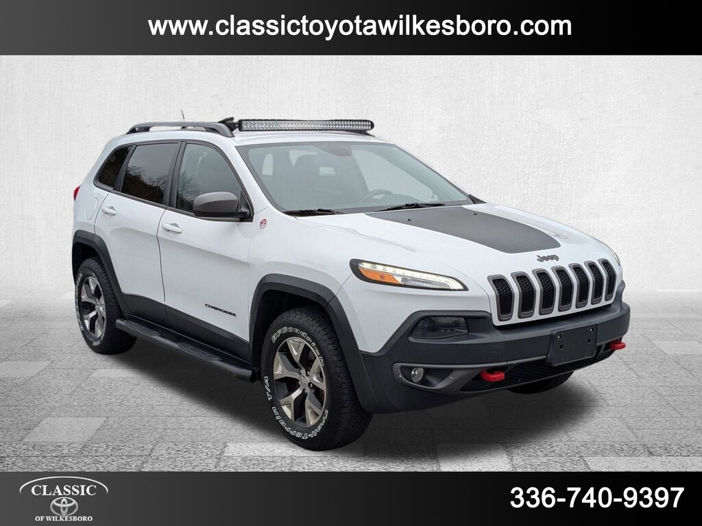 Used 2015 Jeep Cherokee Trailhawk 4WD Trailhawk