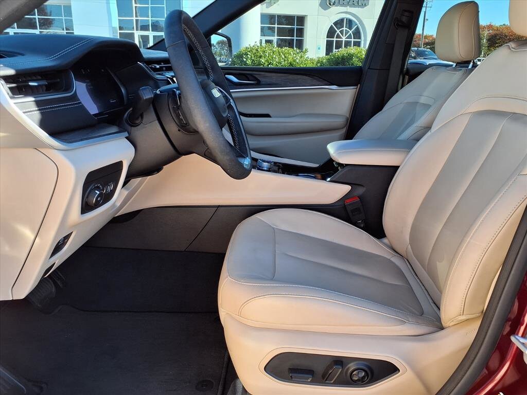 Used 2023 Jeep Grand Cherokee Limited Limited 4x2