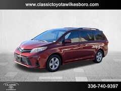 2019 Toyota Sienna LE LE FWD 8-Passenger