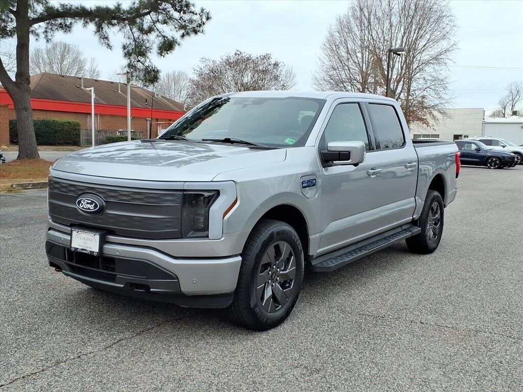 Used 2024 Ford F-150 Lightning LARIAT LARIAT 4WD SuperCrew 5.5 Box