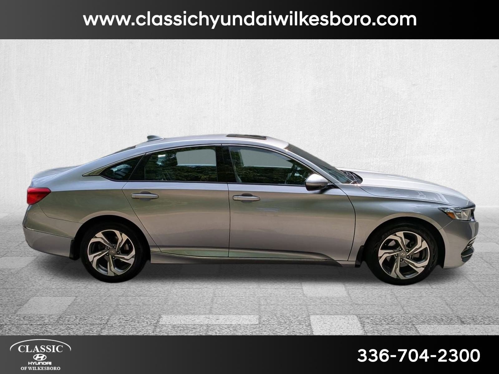 2019 Honda Accord EX-L 1.5T photo 4