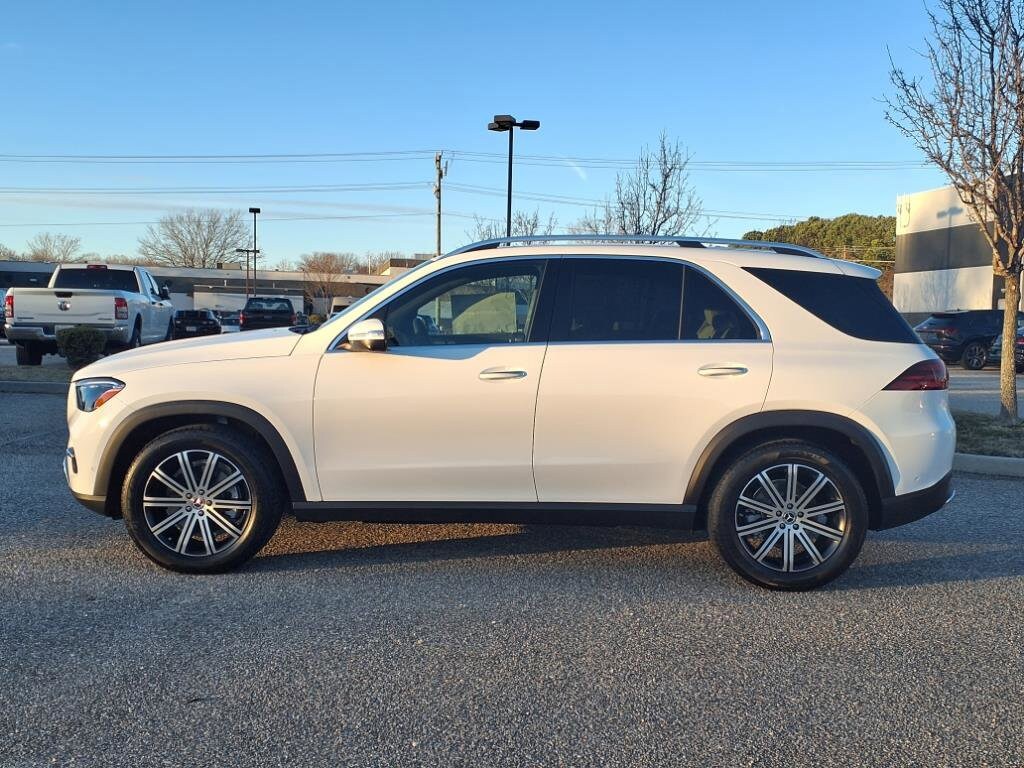 2025 Mercedes Benz GLE 350 4MATIC photo 4