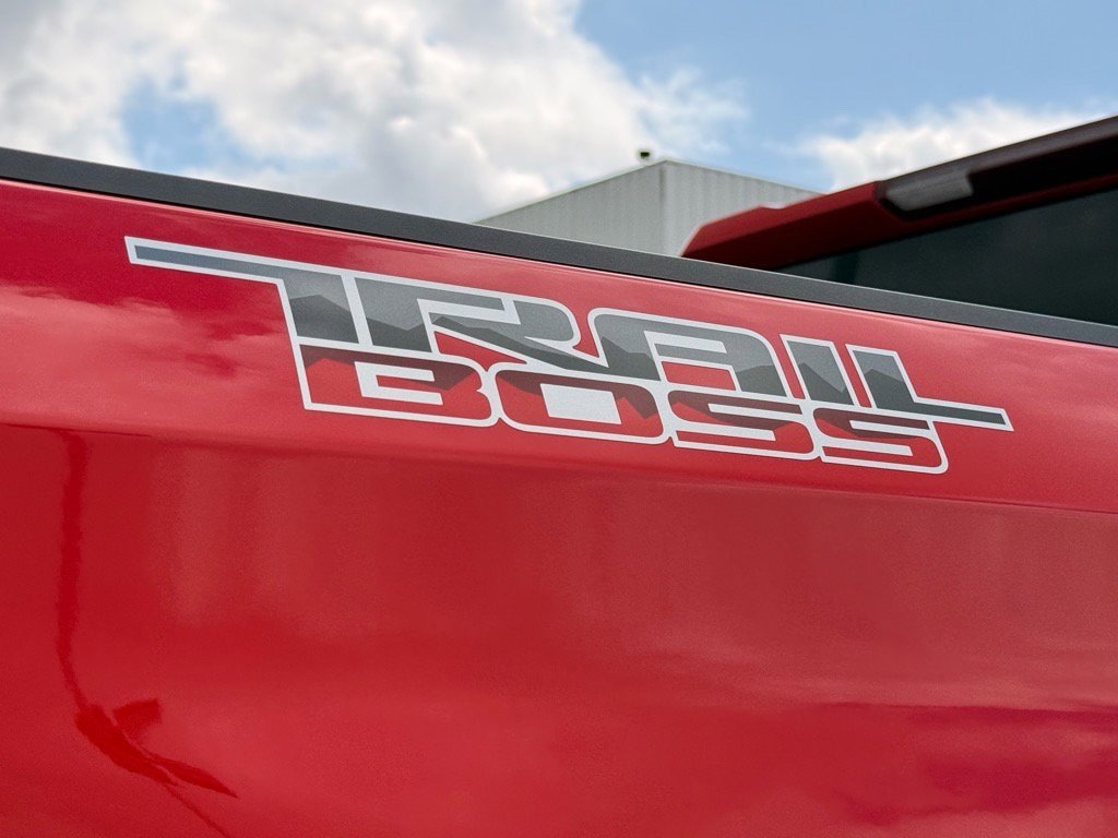 Used 2022 Chevrolet Silverado 1500 LTD Custom Trail Boss 4WD Crew Cab 147 Custom Trail Boss