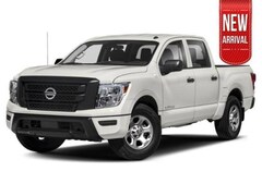 2022 Nissan Titan S 4x4 Crew Cab S
