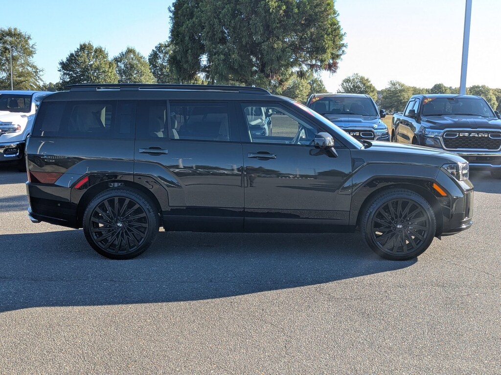 Used 2025 Hyundai Santa Fe