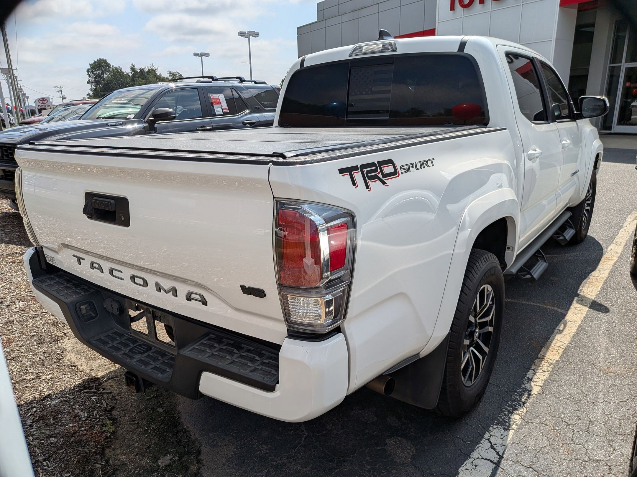 2020 Toyota Tacoma TRD Sport Double Cab V6 photo 2