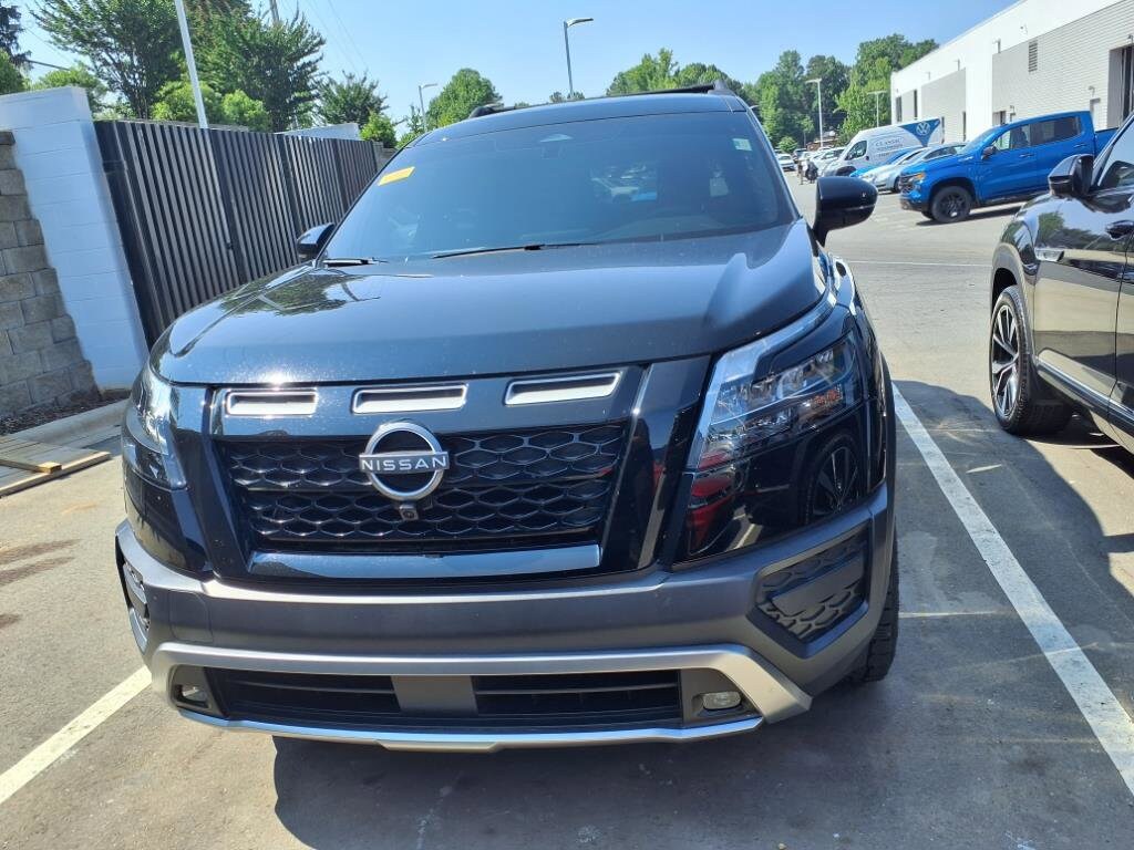 2024 Nissan Pathfinder Rock Creek photo 2