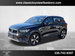 2019 Volvo XC40 Momentum T5 AWD Momentum