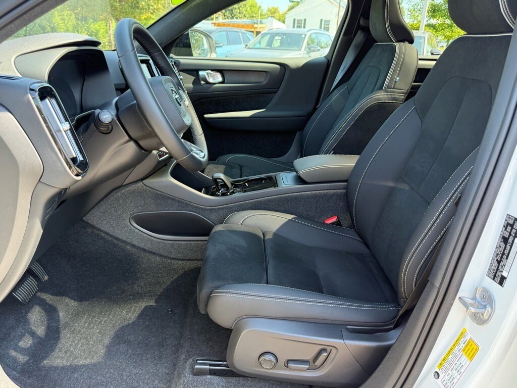 Used 2024 Volvo C40 Recharge Pure Electric Plus RWD Plus