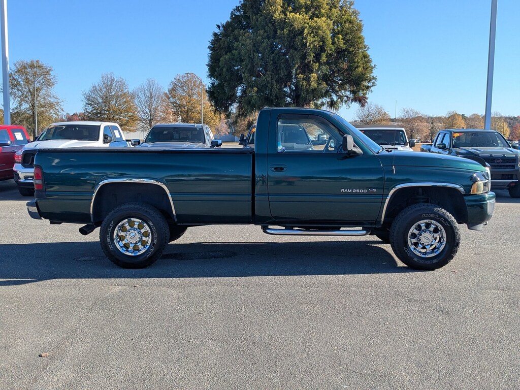 Used 1999 Dodge Ram 2500 Reg Cab 135 WB HD 4WD