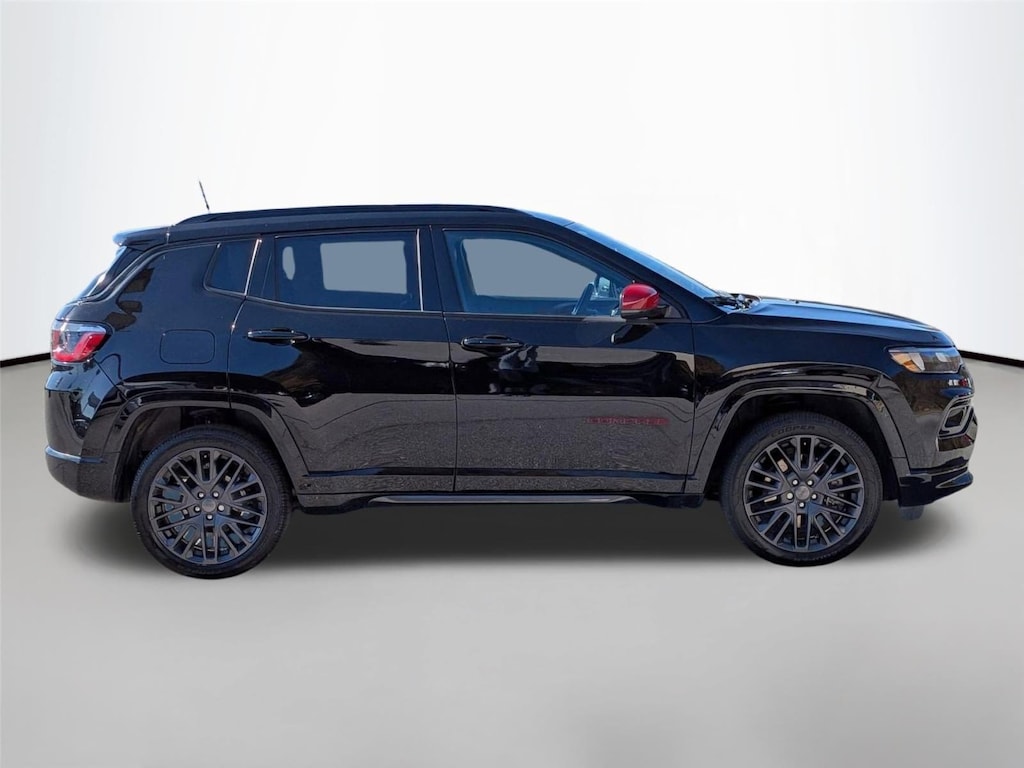 Used 2023 Jeep Compass (RED) Edition (RED) Edition 4x4