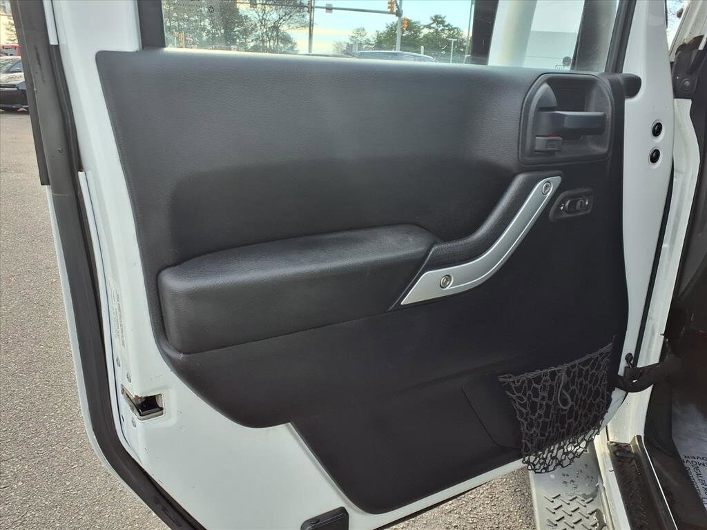 Used 2014 Jeep Wrangler Unlimited Sahara 4WD Sahara