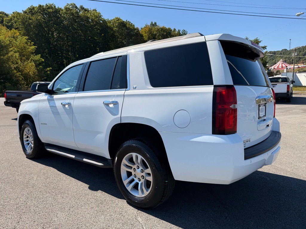 2020 Chevrolet Tahoe LT photo 3