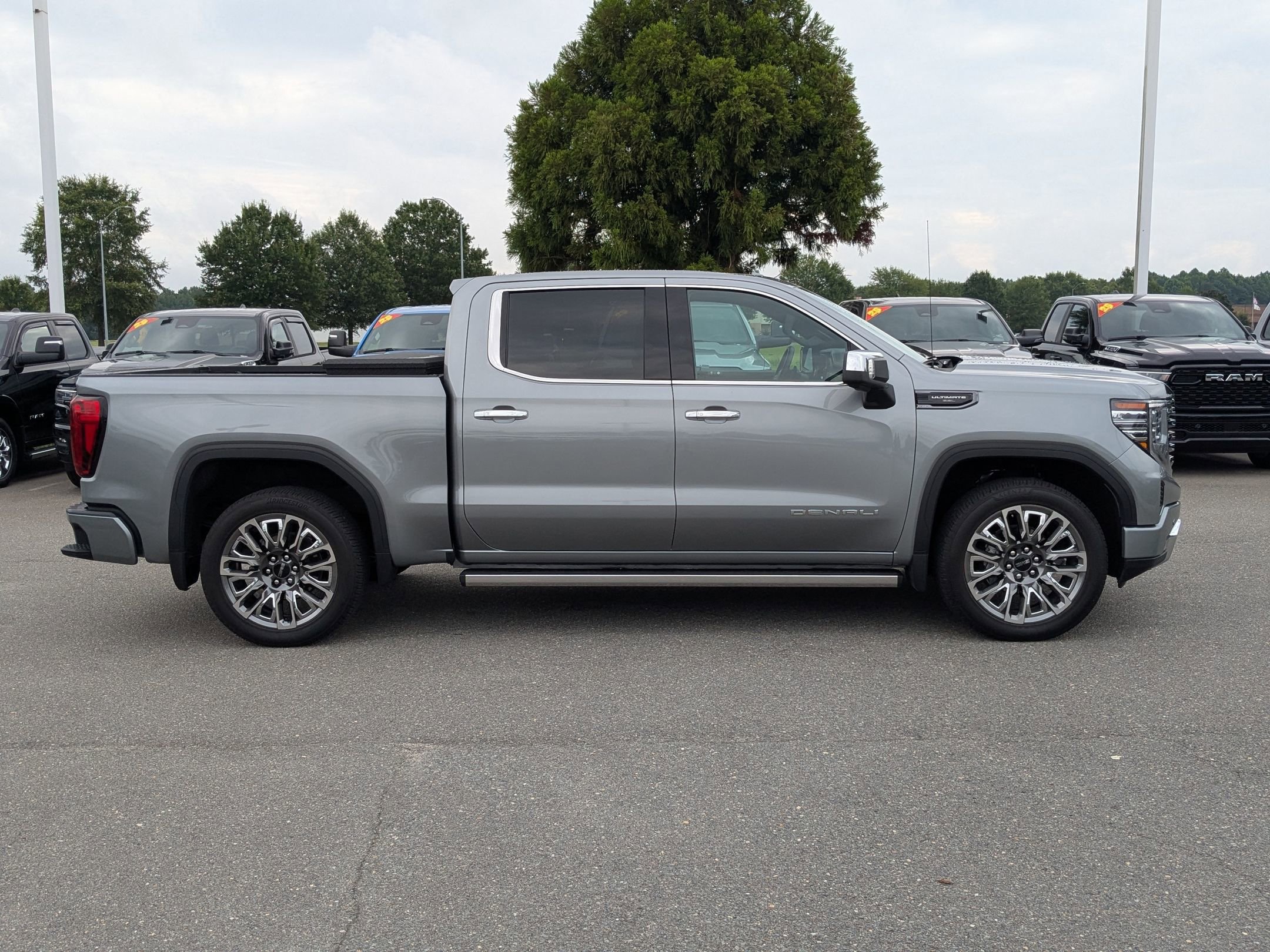 2023 Gmc Sierra 1500 Denali Ultimate photo 4