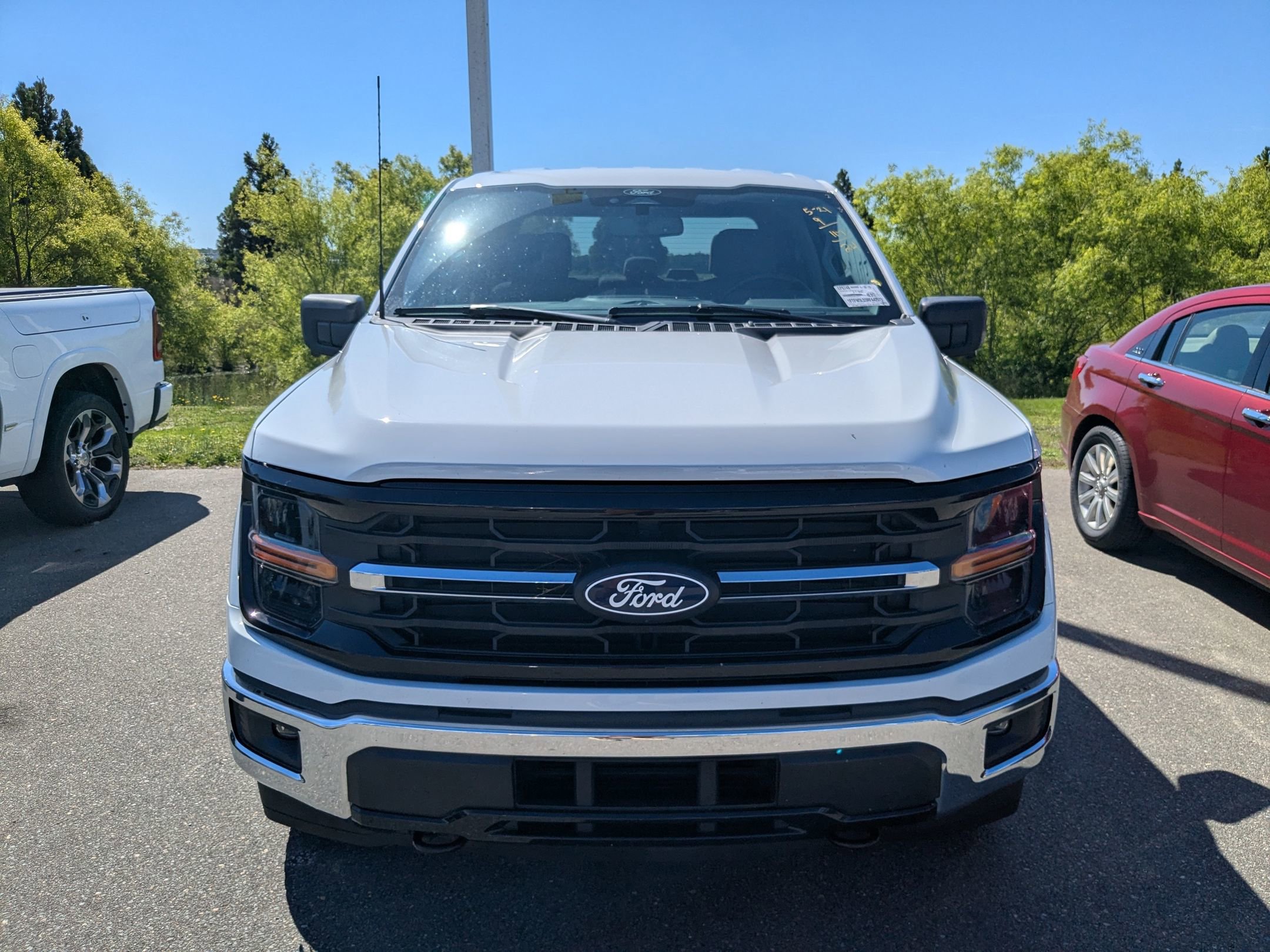 2024 Ford F-150 XLT photo 2