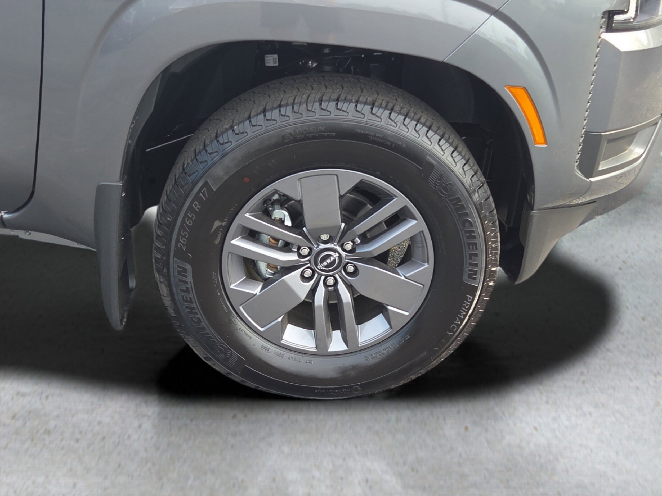 2025 Nissan Frontier King Cab SV photo 4
