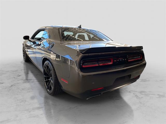 2023 Dodge Challenger R/T Scat Pack photo 3