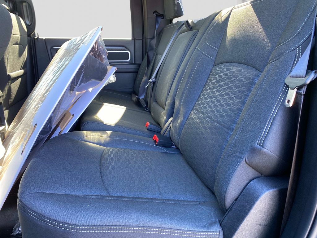 2026 RAM 2500 Big Horn - Photo 7